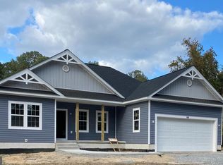 369 South Glebe, Montross, VA 22520