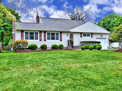 20 Valentine Road, Shoreham, NY, 11786
