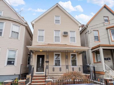 28 Reid St, Elizabeth, NJ, 07201