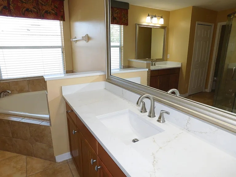 2320 Darlin Cir — Photo 50