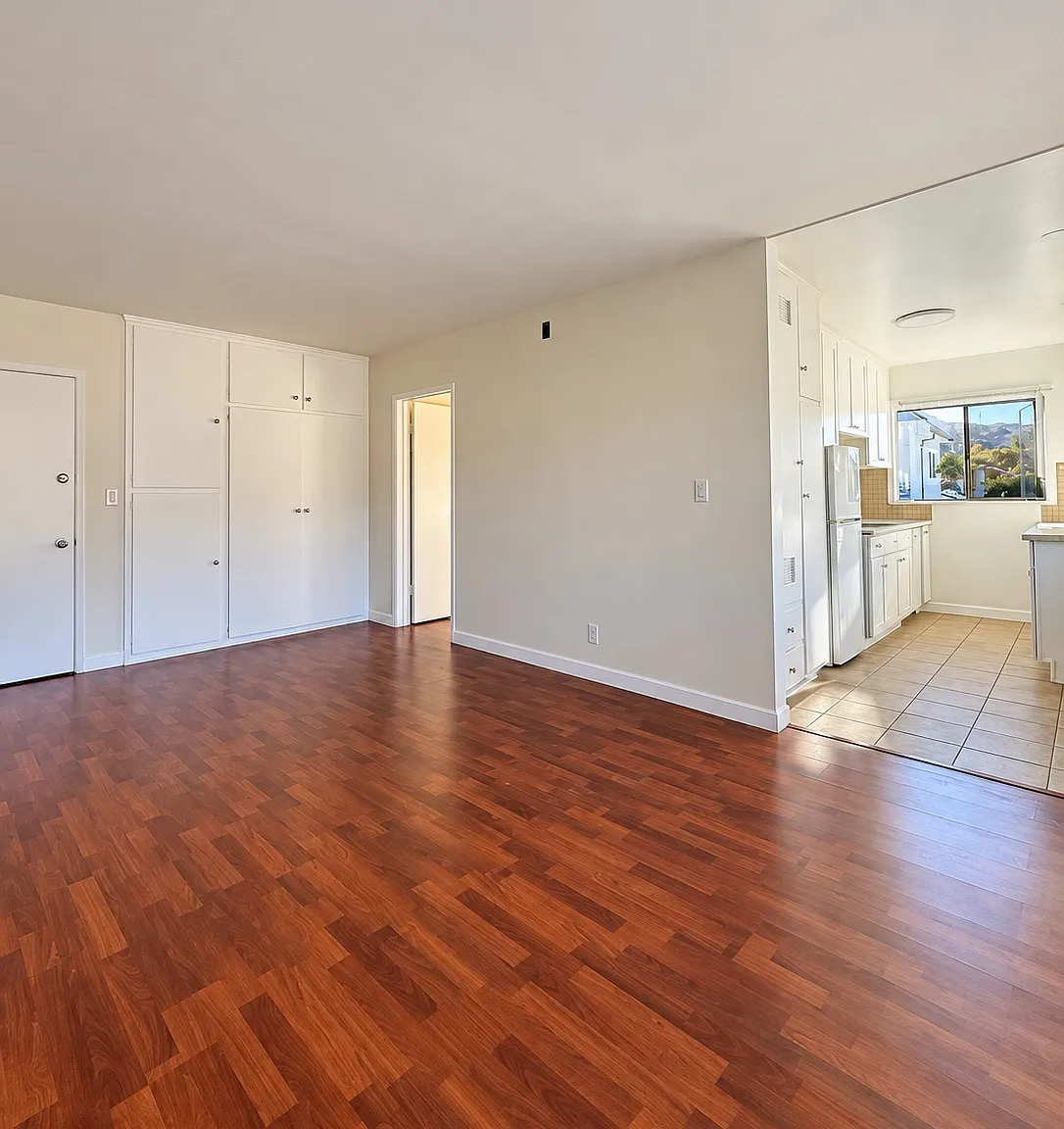 1 bed, 650 sqft, $1,795 — Photo 2