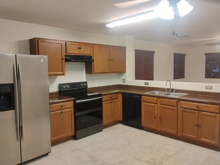 5082 E Kittentails Dr — Photo 6