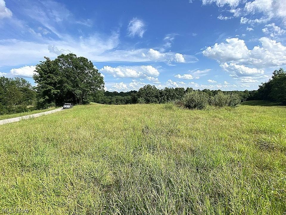 4th image of Little Left Hand Rd