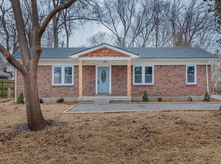 Washburn Ave, Lyndon, KY 40222
