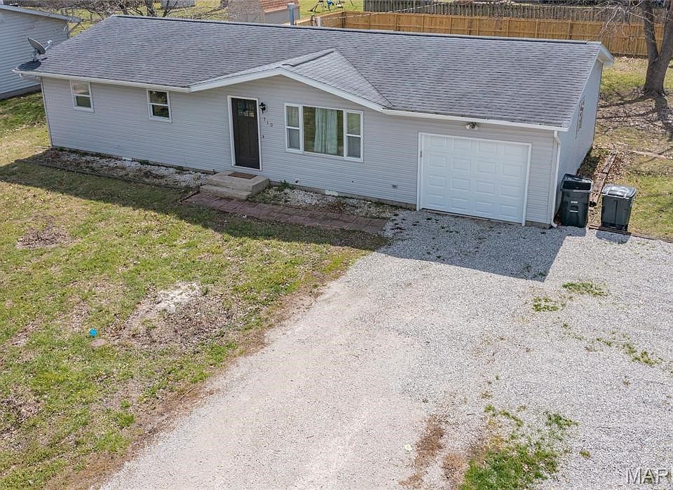 1st image of 710 Field St