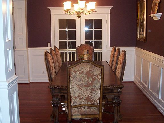 Formal dining room