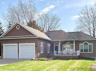 7659 Majestic Ln, Cadillac, MI 49601