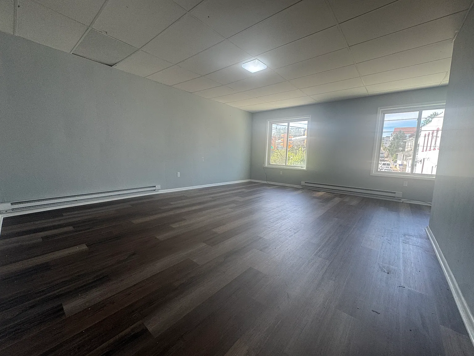 2 bed, 1500 sqft, $1,500 — Photo 2