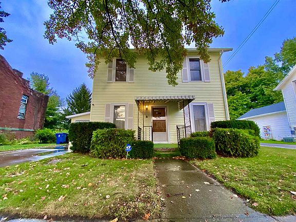2nd image of 110 N Jefferson St