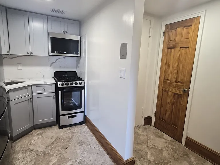 126 W 86th St #3B — Photo 12