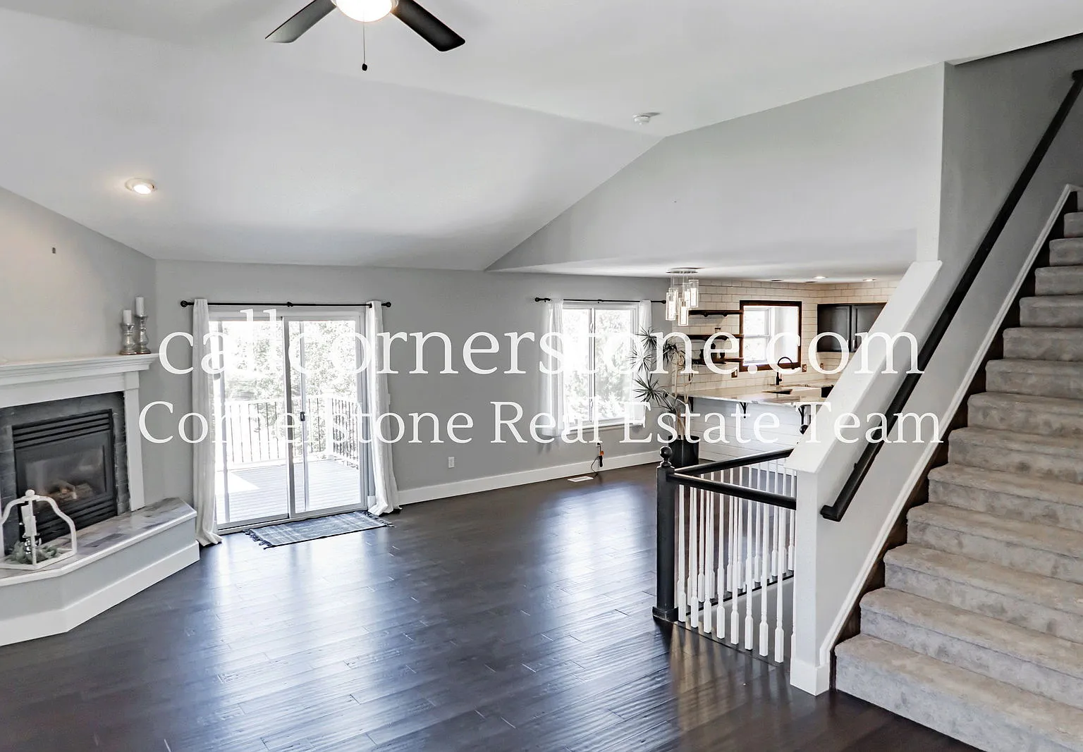 4 bed, 3.5 bath, 2690 sqft, $2,922 — Photo 2