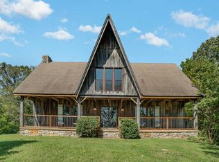 1895 Buck Daniels Rd, Culleoka, TN 38451