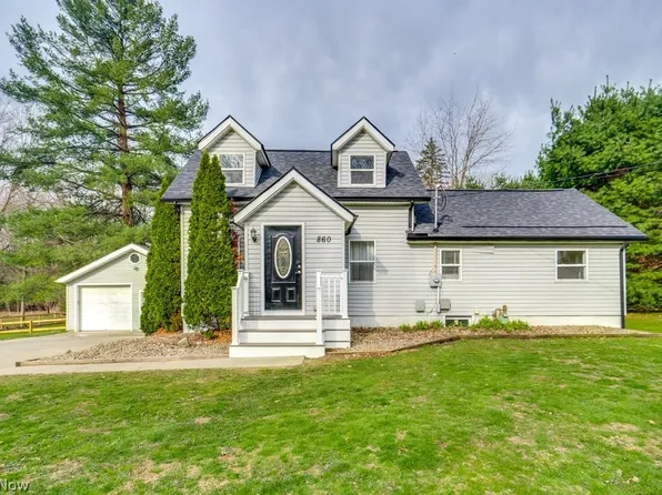 860 Brunsdorph Rd, Akron, OH 44333