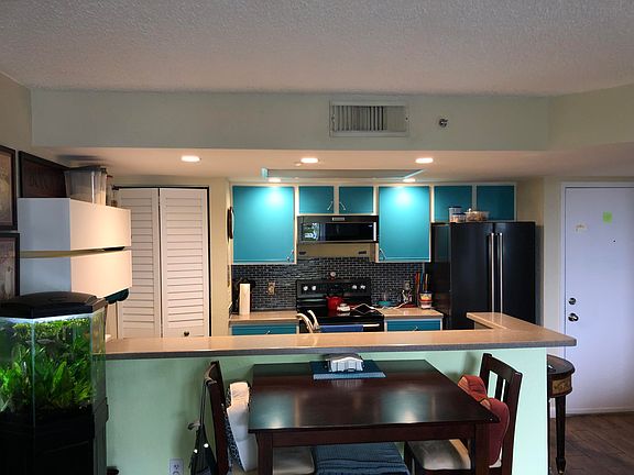 3rd image of 3655 Seaside Dr APT 222