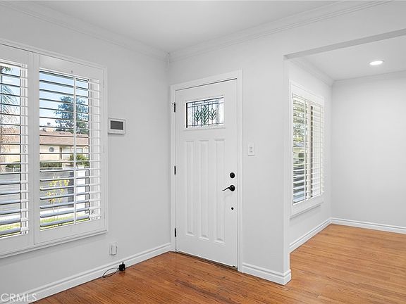 4th image of 6637 Capps Ave