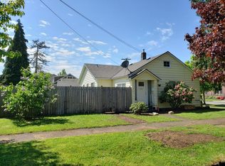 108 NE Sherman St, Sheridan, OR