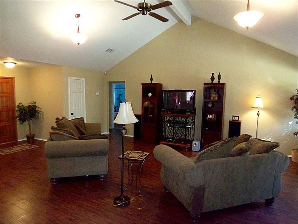 2nd image of 13607 Harpers Bridge Dr