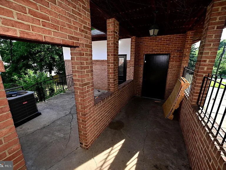 2509 Eliot Pl — Photo 70