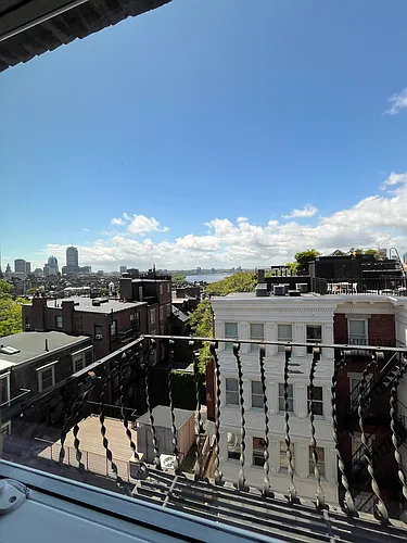 108 Myrtle St #17 Photo 1