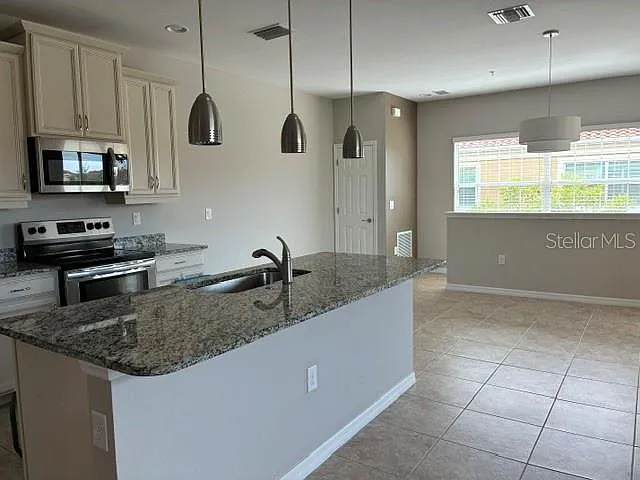 4219 Frontier Ln #105 — Photo 7