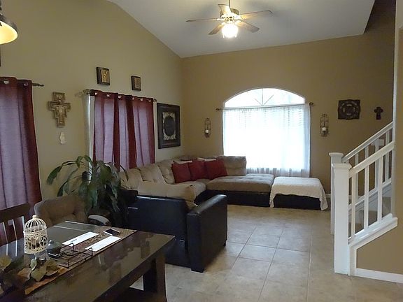 5th image of 2772 Malik Ave