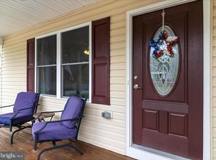 32 Placid Rd, Colonial Beach, VA 22443