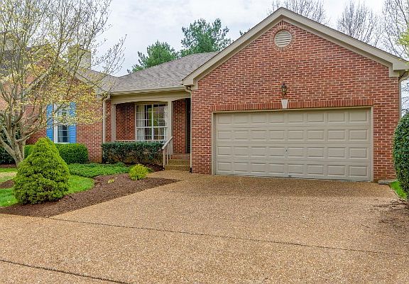2nd image of 168 Crestfield Pl