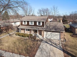 829 Campus Ave, Matteson, IL 60443