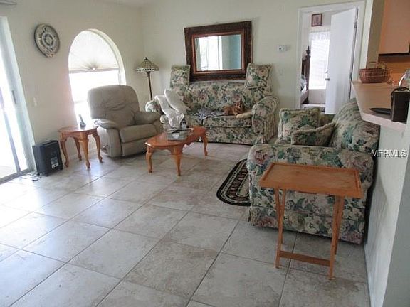 4th image of 8368 Raoul Ave
