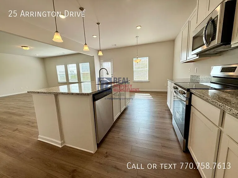25 Arrington Dr — Photo 7