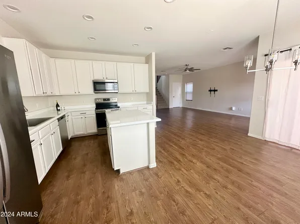 45709 W AMSTERDAM Road, Maricopa, AZ 85139