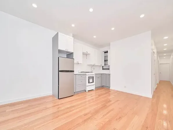 137 West 83rd Street image 1 of 5