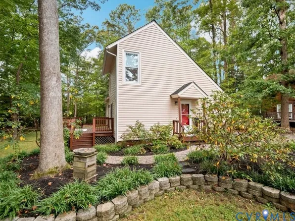 10209 Francill Ct, North Chesterfield, VA 23236
