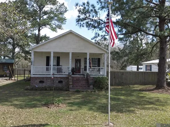 13486 Liberty Ln, Saint Amant, LA 70774