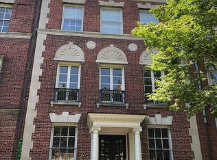 2118 Bancroft Pl NW, Washington, DC 20008