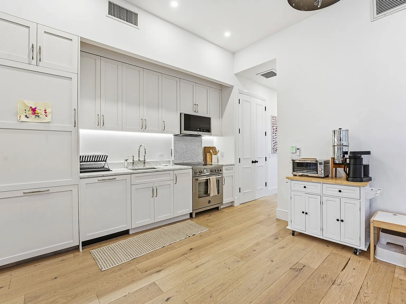 186 Clinton Avenue — Photo 4