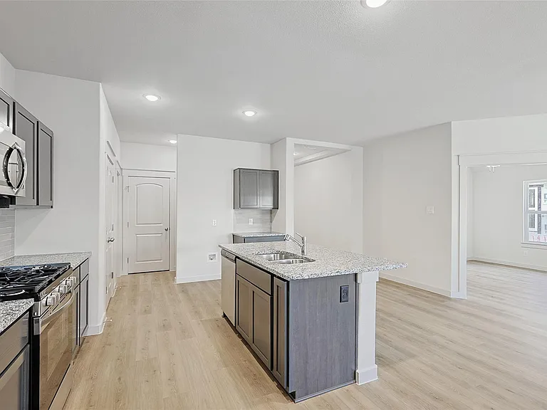 1759 Gleasondale Pl — Photo 4