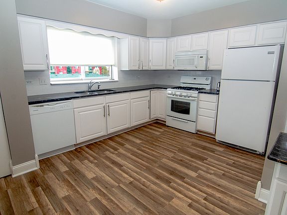 5th image of 6600 Martin France Cir APT 3B