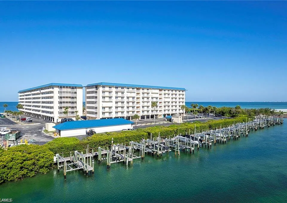 25750 Hickory Blvd #562E