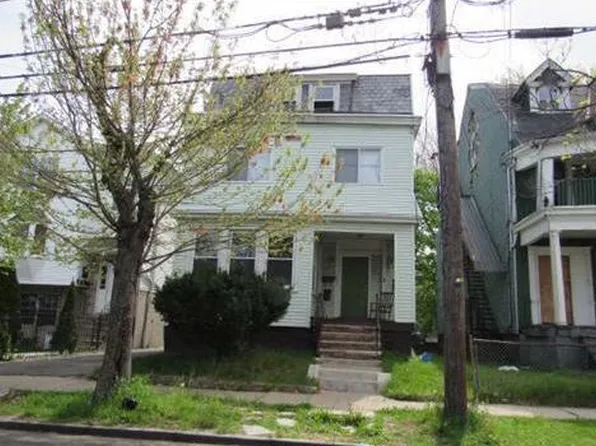 76 Treacy Ave, Newark, NJ 07108
