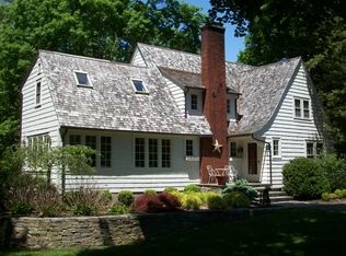 18 E Wharf Rd, Madison, CT 06443