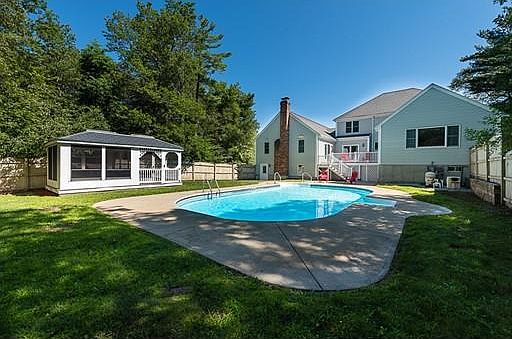 2nd image of 64 Michele Dr