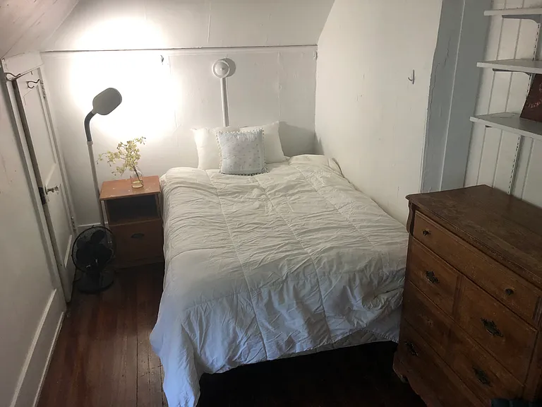 210 Delaware Ave #5 — Photo 9