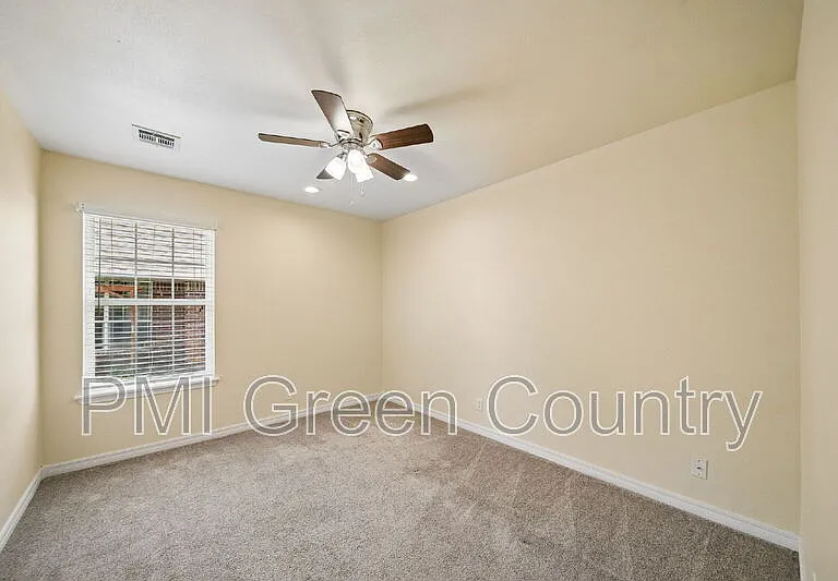 7305 E Indianola St — Photo 20