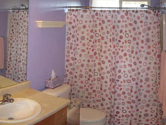 5th image of 11669 S Bluerock Ave