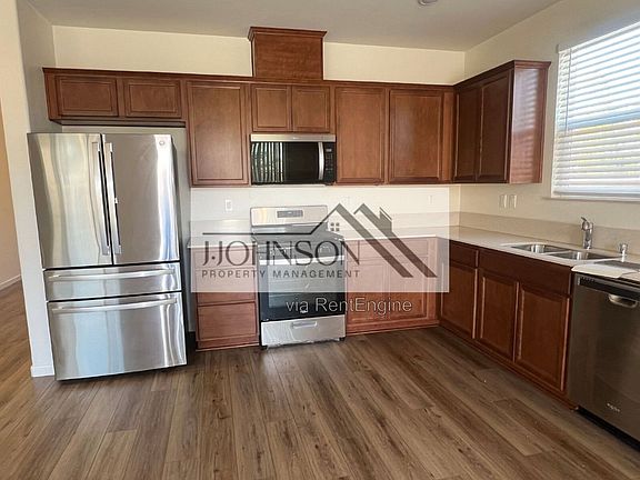 3rd image of 2491 Bersano St