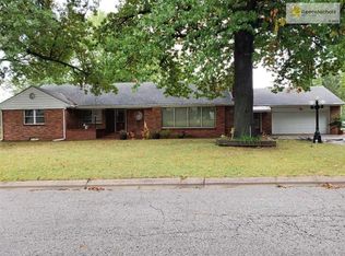 3705 S Northern Blvd, Independence, MO 64052