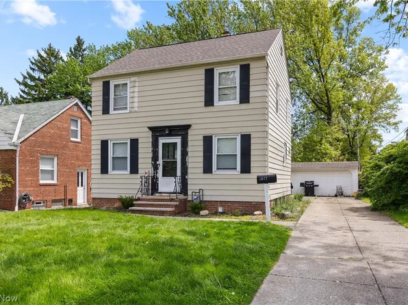 1877 Lawnway Rd, South Euclid, OH 44121