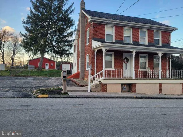 123 W Water St, Abbottstown, PA 17301