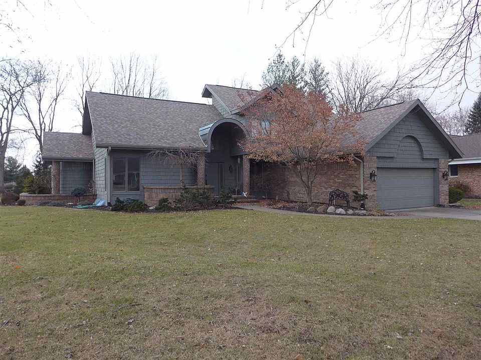 1st image of 900 Southernview Dr N